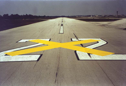 Runway Closure Marker